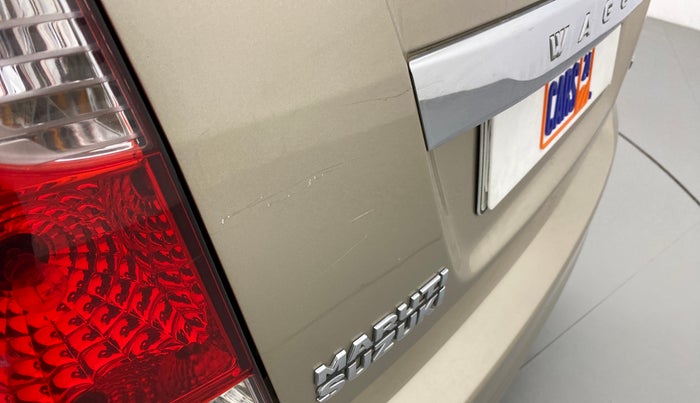 2013 Maruti Wagon R 1.0 VXI, Petrol, Manual, 32,712 km, Dicky (Boot door) - Minor scratches