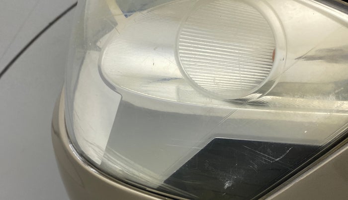 2013 Maruti Wagon R 1.0 VXI, Petrol, Manual, 32,712 km, Left headlight - Minor scratches