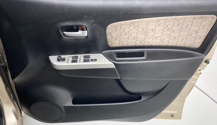 2013 Maruti Wagon R 1.0 VXI, Petrol, Manual, 32,712 km, Driver Side Door Panels Control