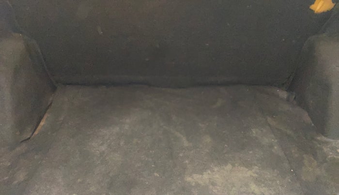 2013 Maruti Swift Dzire VXI, Petrol, Manual, 68,628 km, Boot Inside