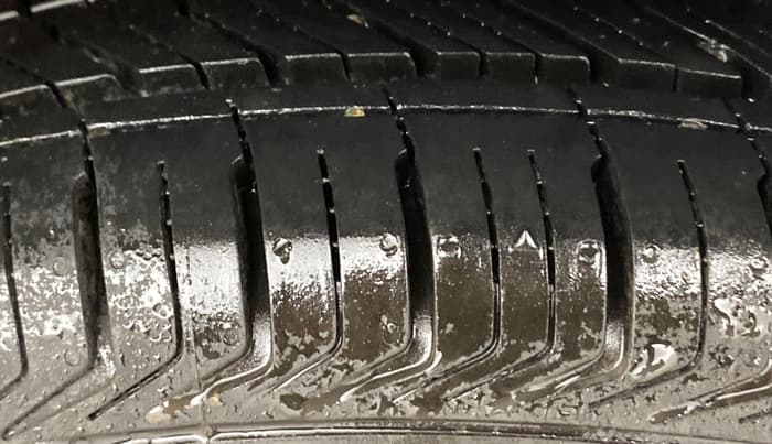 2019 Maruti Swift VXI, Petrol, Manual, 68,492 km, Left Rear Tyre Tread