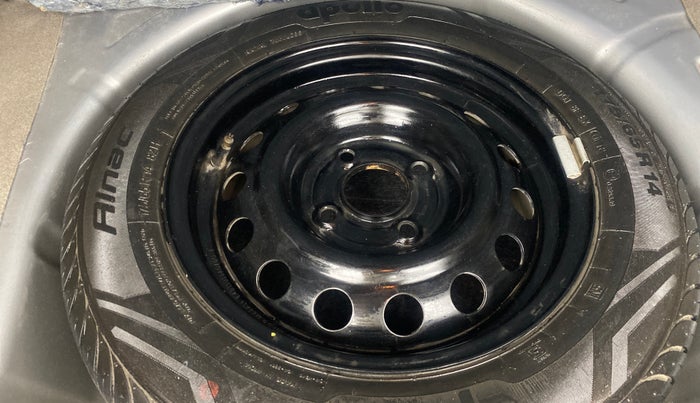 2018 Ford Figo Aspire TITANIUM 1.2 PETROL, Petrol, Manual, 67,236 km, Spare Tyre