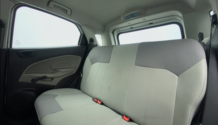 2016 Ford Ecosport 1.5AMBIENTE TI VCT, Petrol, Manual, 55,962 km, Right Side Rear Door Cabin