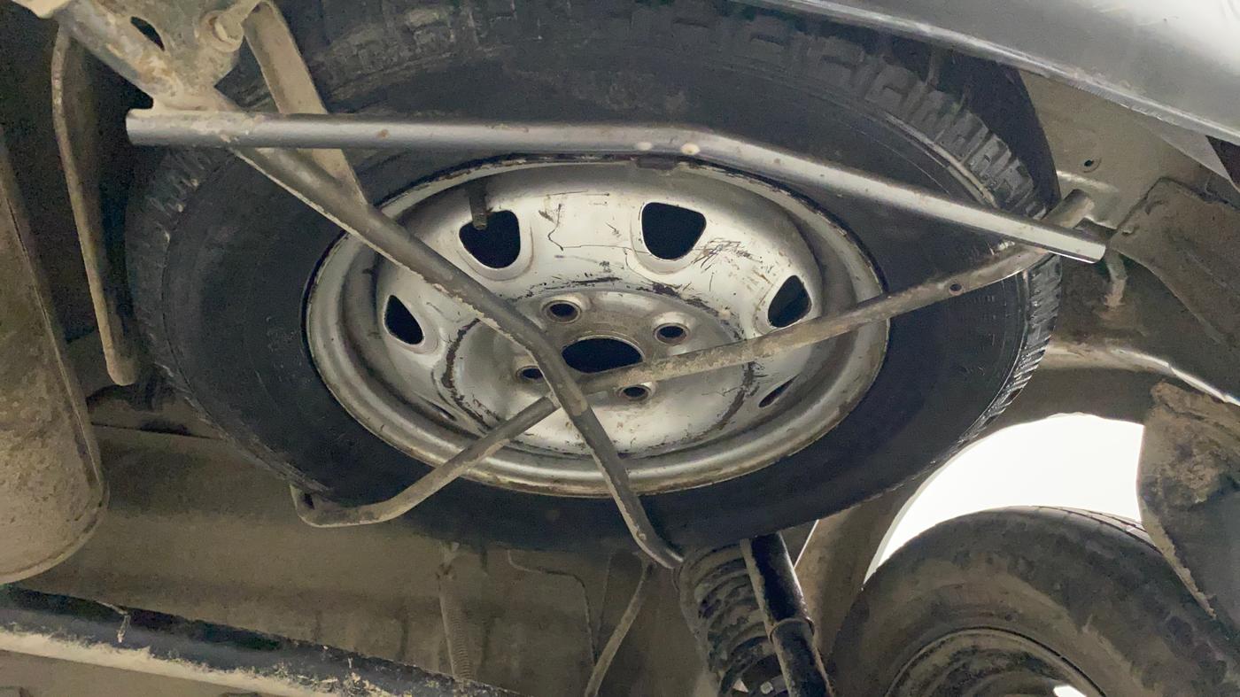 2018 Maruti Eeco 5 STR WITH A/C+HTR CNG, CNG, Manual, 1,02,874 km, Spare Tyre