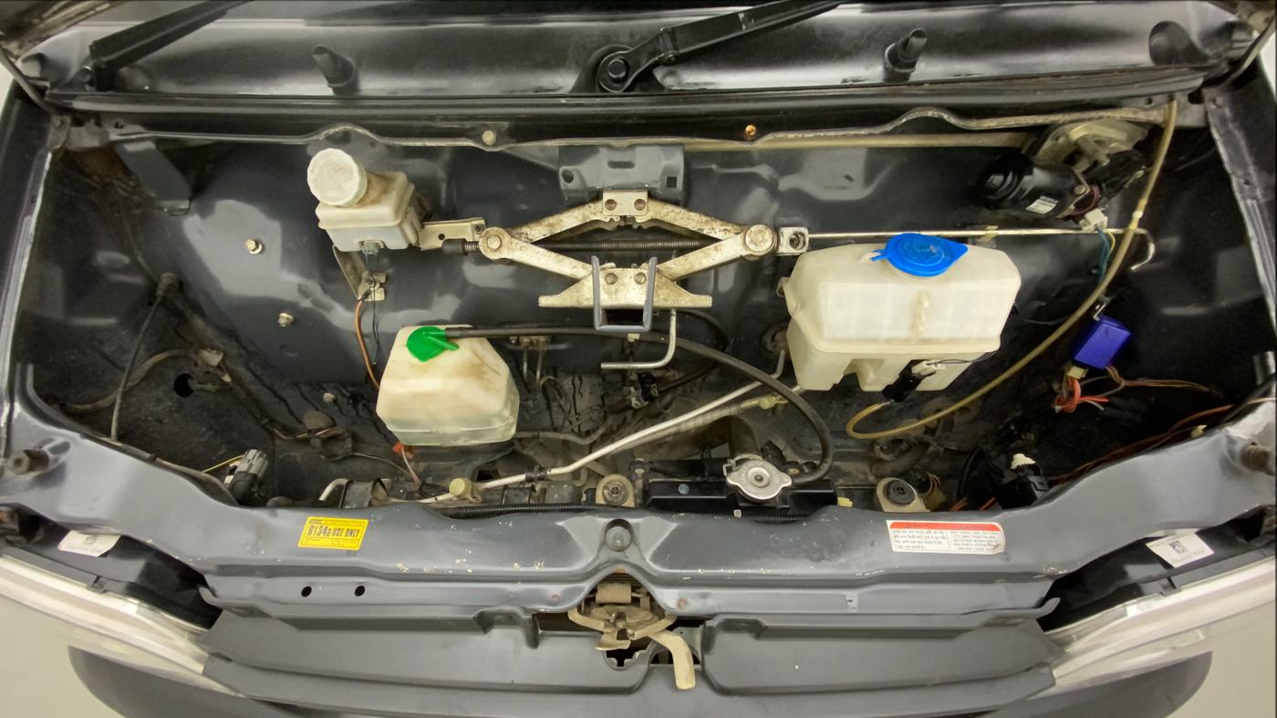 2018 Maruti Eeco 5 STR WITH A/C+HTR CNG, CNG, Manual, 1,02,874 km, Open Bonet