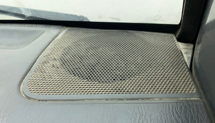 2018 Maruti Eeco 5 STR WITH A/C+HTR CNG, CNG, Manual, 1,02,874 km, Speaker