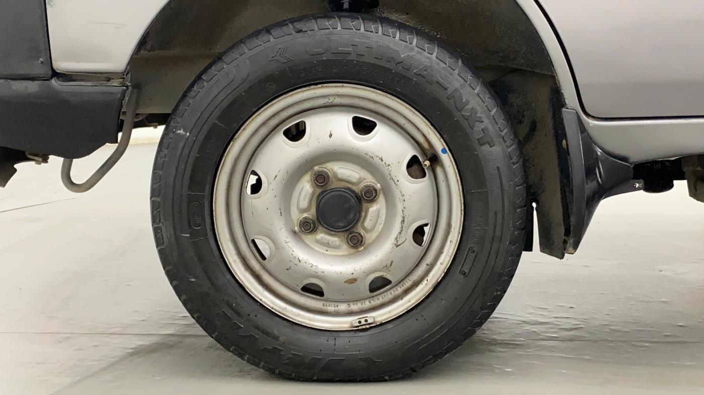 2018 Maruti Eeco 5 STR WITH A/C+HTR CNG, CNG, Manual, 1,02,874 km, Left Front Wheel