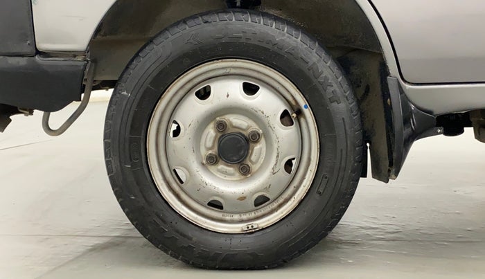 2018 Maruti Eeco 5 STR WITH A/C+HTR CNG, CNG, Manual, 1,02,874 km, Left Front Wheel