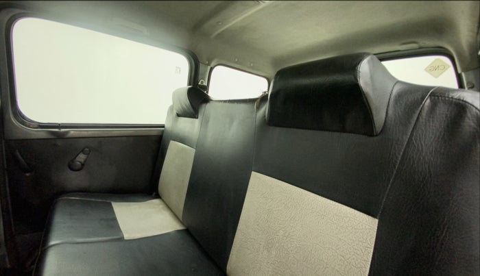 2018 Maruti Eeco 5 STR WITH A/C+HTR CNG, CNG, Manual, 1,02,874 km, Right Side Rear Door Cabin