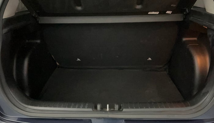 2019 Hyundai VENUE S 1.0 TURBO DCT, Petrol, Automatic, 42,699 km, Boot Inside