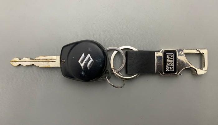 2016 Maruti Vitara Brezza VDI, Diesel, Manual, 71,822 km, Key Close Up