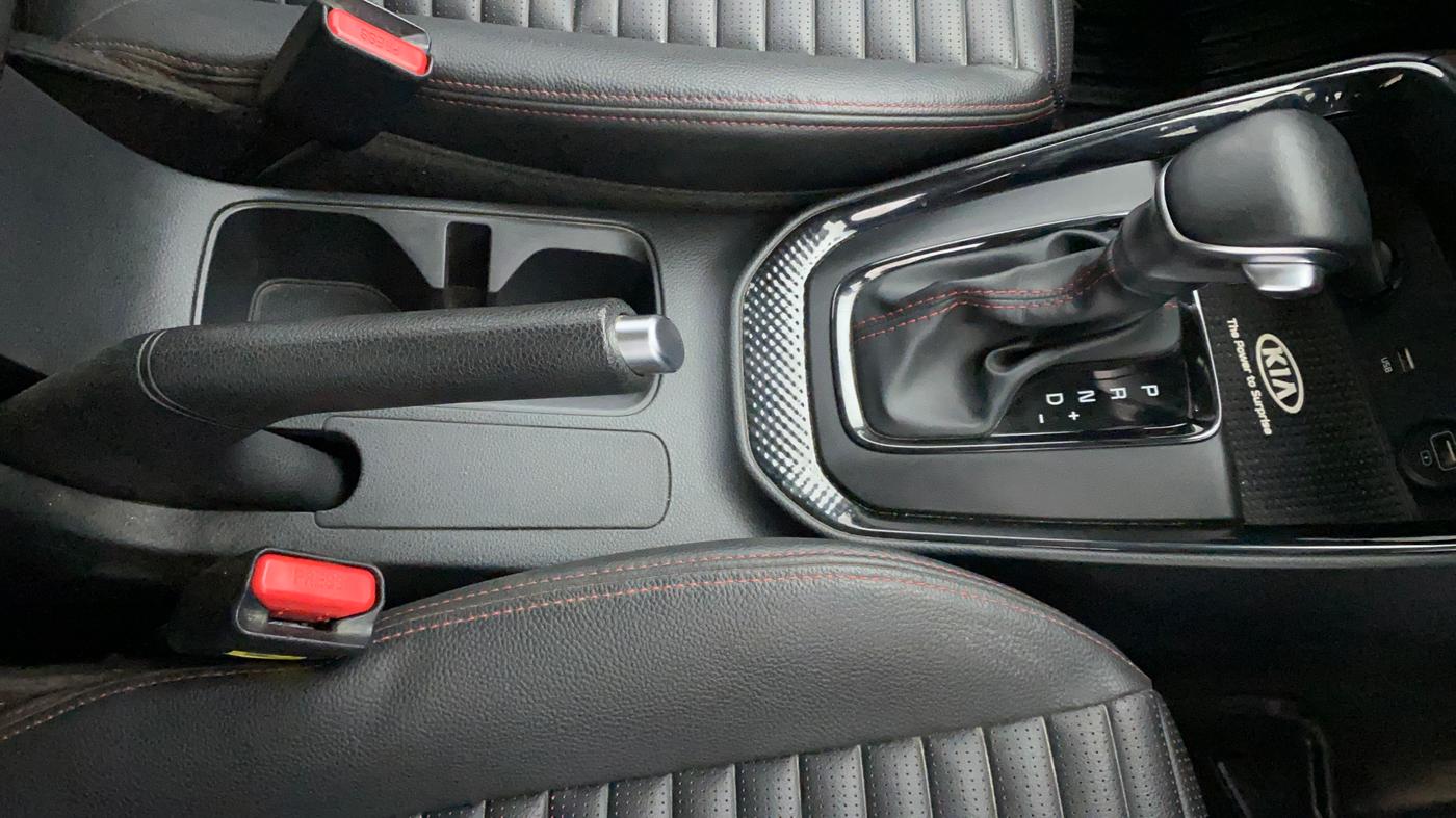2020 KIA SONET GTX PLUS 1.5 AT, Diesel, Automatic, 36,280 km, Gear Lever