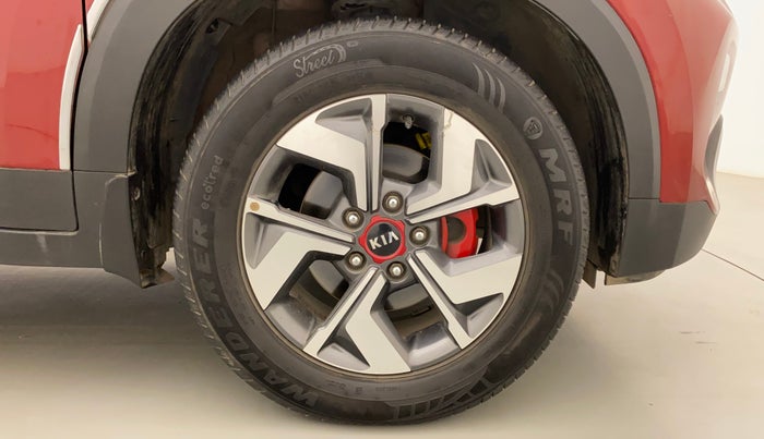 2020 KIA SONET GTX PLUS 1.5 AT, Diesel, Automatic, 36,280 km, Right Front Wheel
