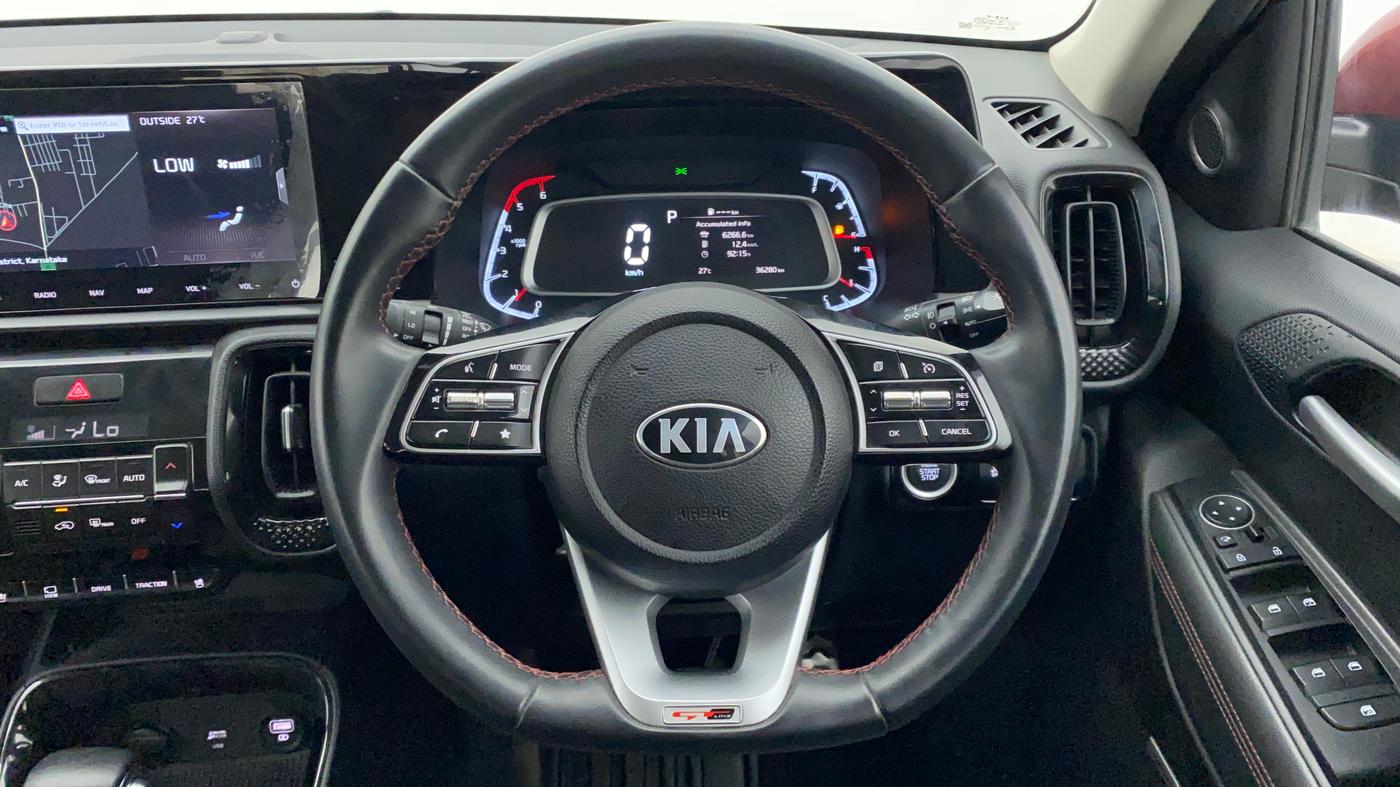 2020 KIA SONET GTX PLUS 1.5 AT, Diesel, Automatic, 36,280 km, Steering Wheel Close Up