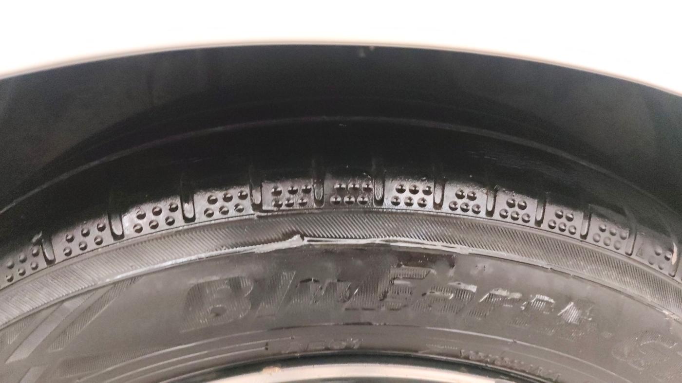 2019 Tata TIGOR XZ PLUS PETROL, Petrol, Manual, 95,655 km, Right Front Tyre Tread