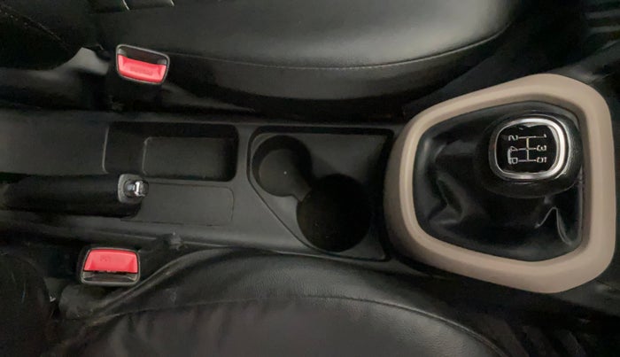 2019 Hyundai Grand i10 SPORTZ 1.2 KAPPA VTVT, Petrol, Manual, 56,932 km, Gear Lever