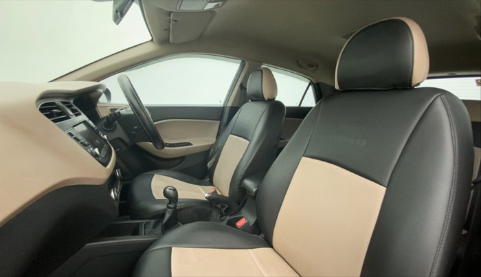 2018 Hyundai Elite i20 ASTA 1.2, Petrol, Manual, 50,706 km, Right Side Front Door Cabin