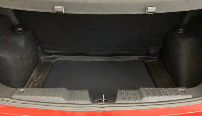 2020 Tata ALTROZ XE PETROL, Petrol, Manual, 50,669 km, Boot Inside
