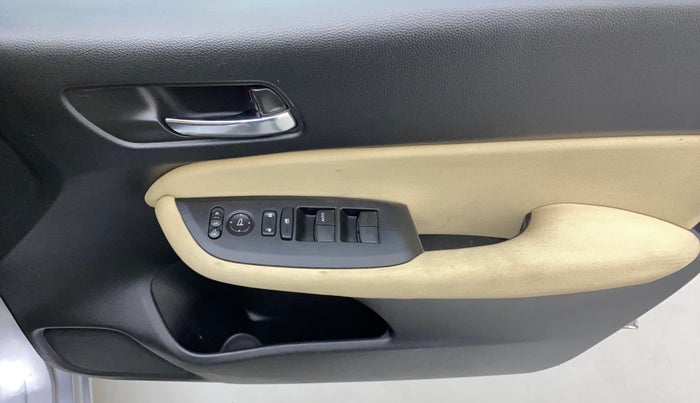 2020 Honda City 1.5L I-VTE V CVT, Petrol, Automatic, 39,235 km, Driver Side Door Panels Control