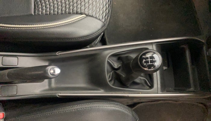 2020 Maruti Baleno ZETA PETROL 1.2, Petrol, Manual, 57,158 km, Gear Lever