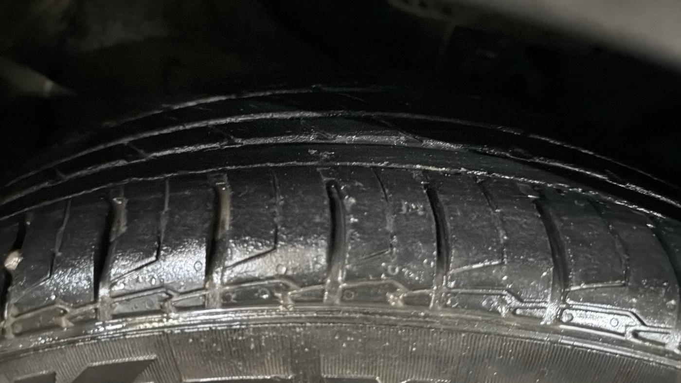2023 KIA SELTOS  GTX Plus 1.5 Turbo Petrol DCT, Petrol, Automatic, 36,162 km, Right Front Tyre Tread