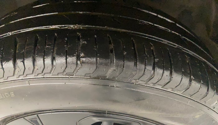 2023 Tata PUNCH ADVENTURE MT, Petrol, Manual, 44,537 km, Right Front Tyre Tread