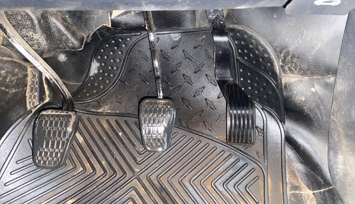 2023 Tata PUNCH ADVENTURE MT, Petrol, Manual, 44,537 km, Pedals