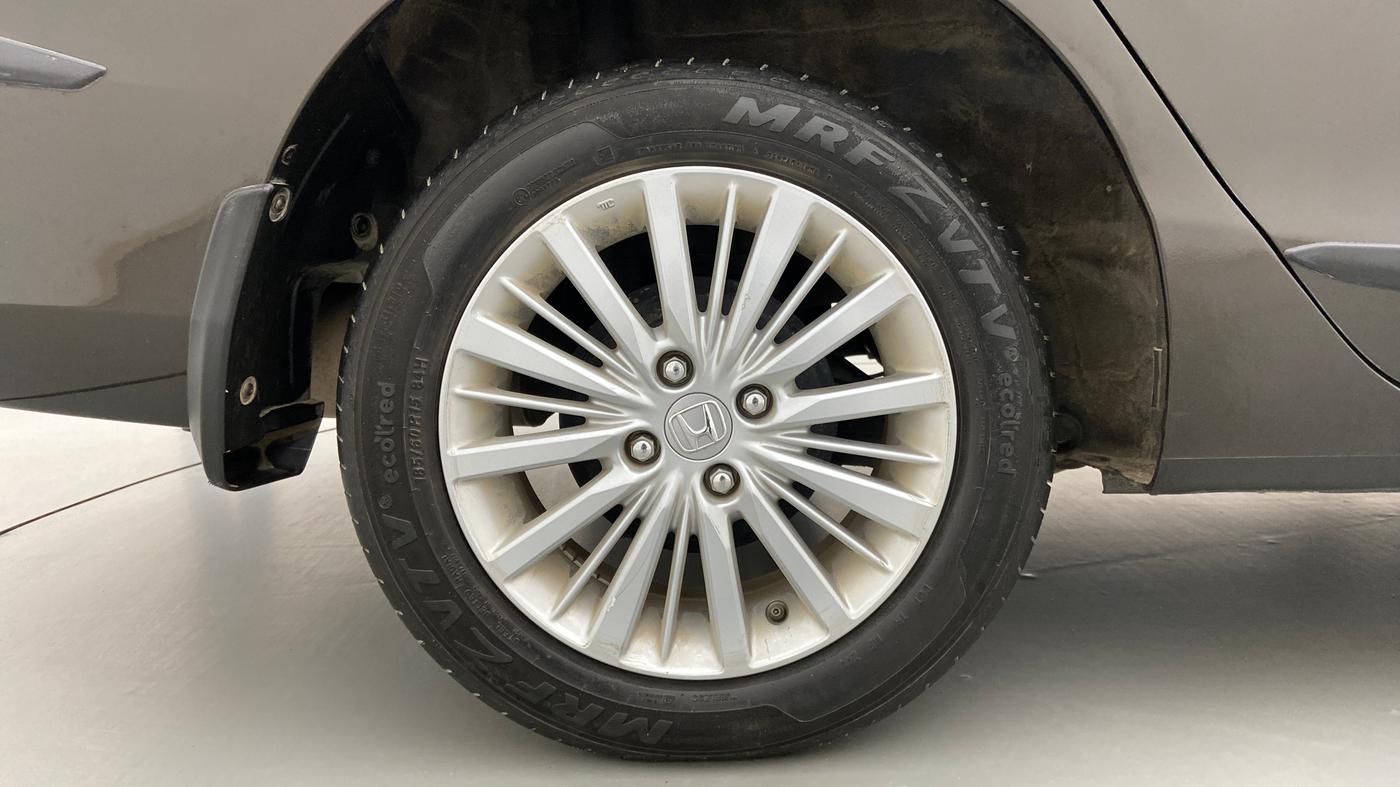 2022 Honda City 1.5L I-VTE V CVT, Petrol, Automatic, 18,830 km, Right Rear Wheel