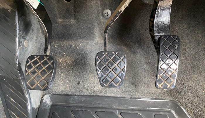 2022 Volkswagen TAIGUN HIGHLINE 1.0 TSI MT, Petrol, Manual, 71,467 km, Pedals