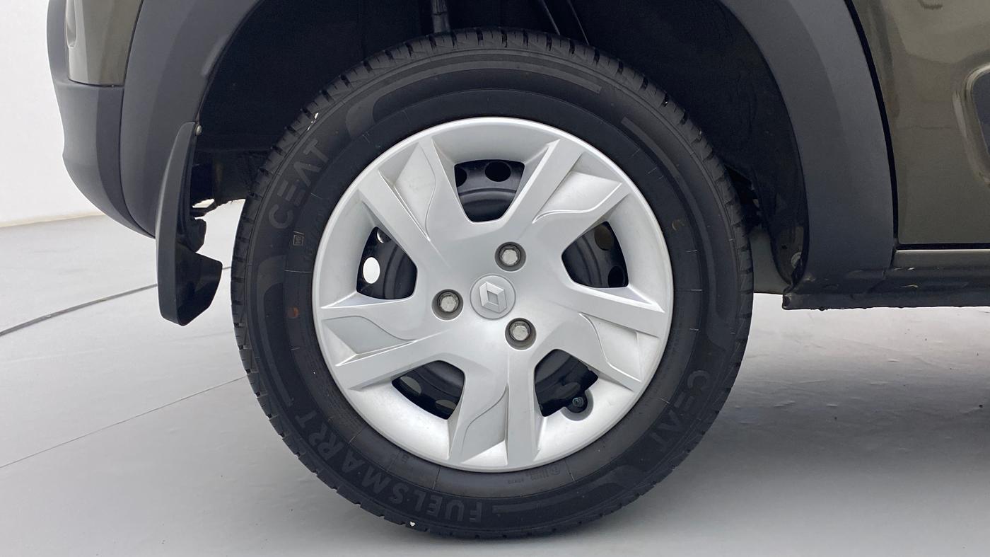 2021 Renault Kwid RXL, Petrol, Manual, 2,726 km, Right Rear Wheel