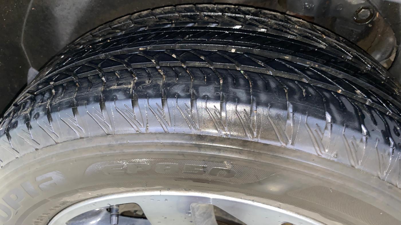 2023 Tata Safari XZA PLUS O DARK EDITION, Diesel, Automatic, 47,345 km, Right Rear Tyre Tread