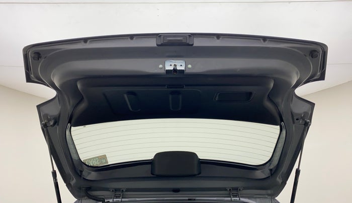 2021 Hyundai VENUE S 1.2, Petrol, Manual, 45,656 km, Boot Door Open