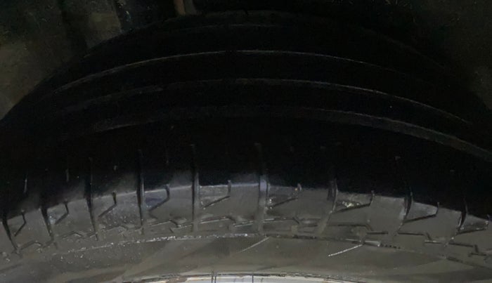 2021 Maruti Vitara Brezza LXI, Petrol, Manual, 78,375 km, Right Rear Tyre Tread