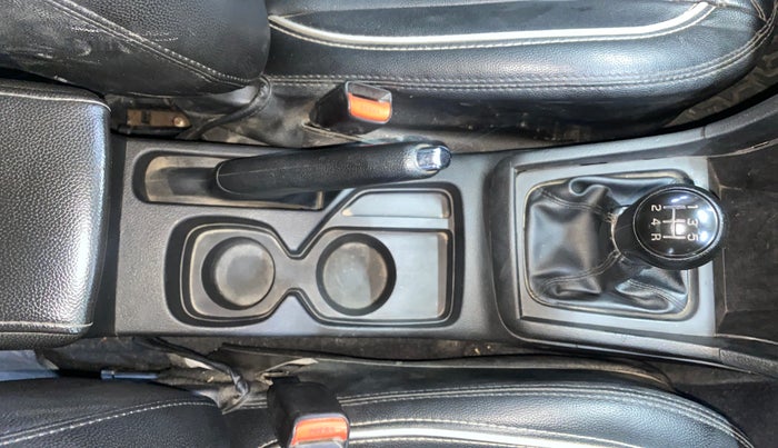 2021 Maruti Vitara Brezza LXI, Petrol, Manual, 78,375 km, Gear Lever