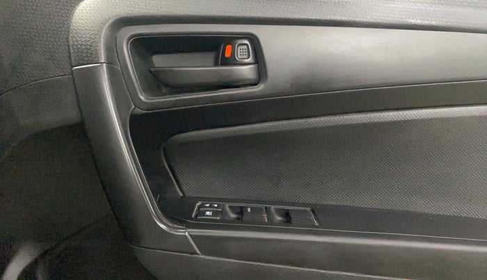 2021 Maruti Vitara Brezza LXI, Petrol, Manual, 78,375 km, Driver Side Door Panels Control