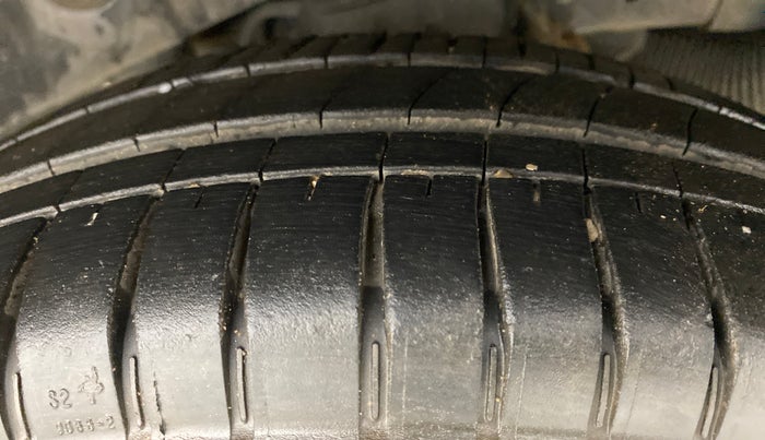 2011 Hyundai Santro Xing GLS, Petrol, Manual, 91,376 km, Left Rear Tyre Tread