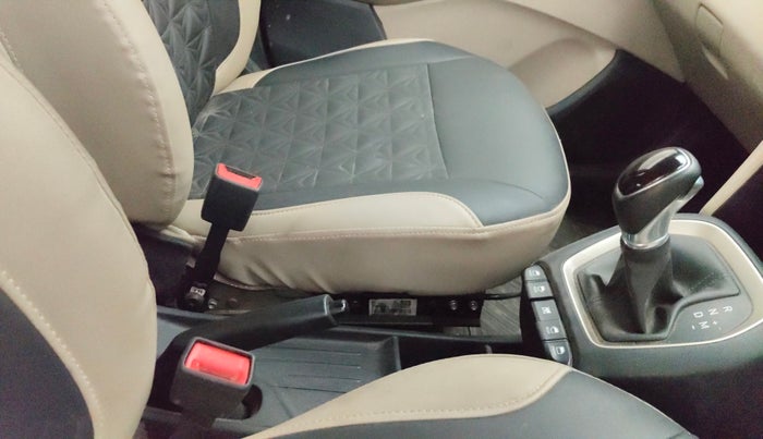 2019 Hyundai NEW SANTRO SPORTZ AMT, Petrol, Automatic, 62,259 km, Gear Lever