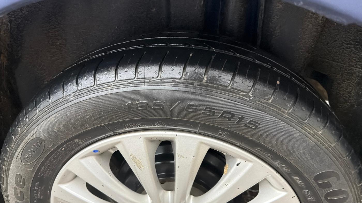 2021 Maruti Ciaz ZETA 1.5 SHVS MT PETROL, Petrol, Manual, 68,314 km, Left Rear Tyre Tread