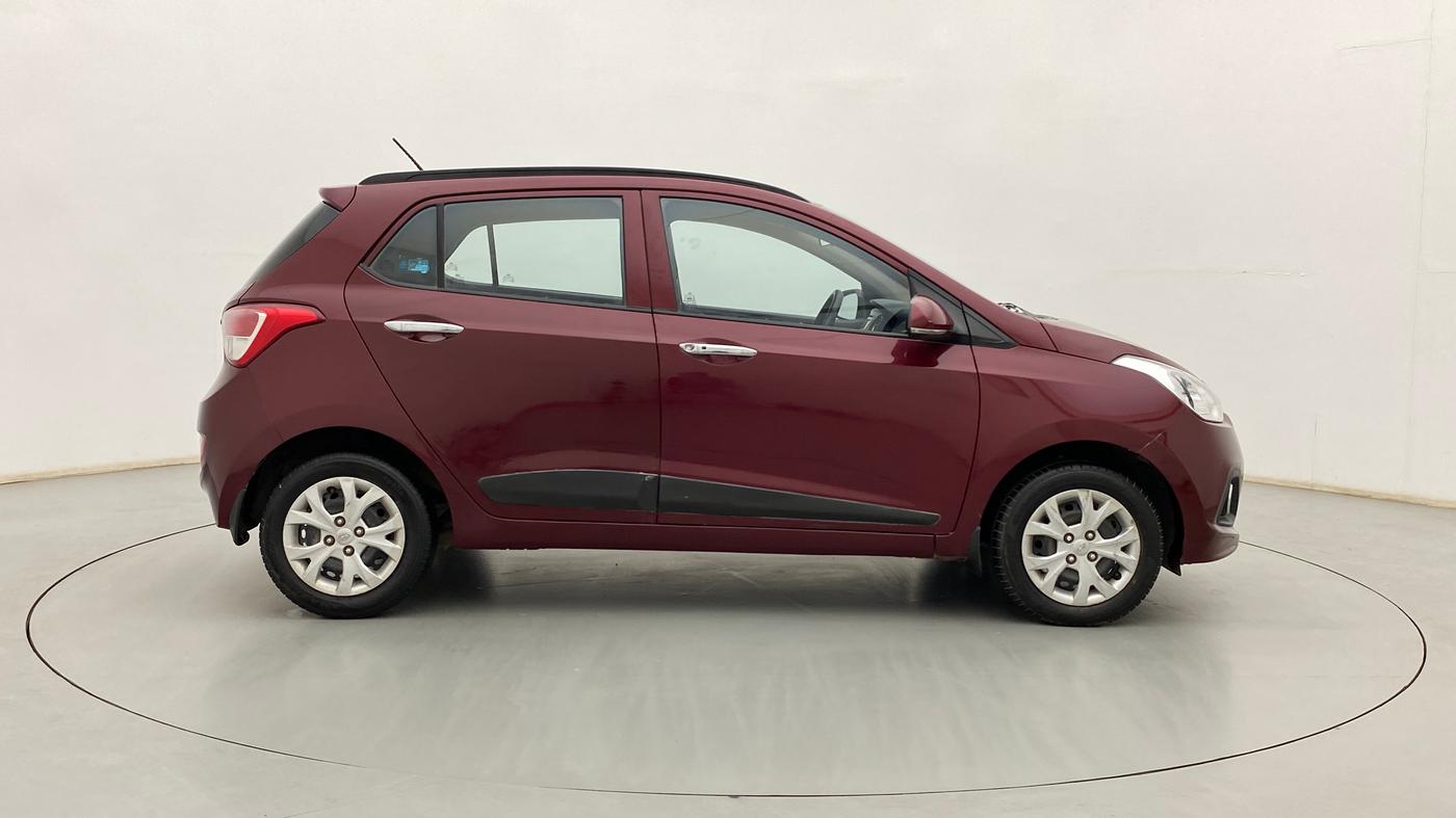 2013 Hyundai Grand i10 SPORTZ 1.2 KAPPA VTVT, Petrol, Manual, 53,000 km, Right Side View