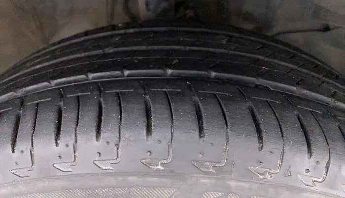 2018 Honda City ZX CVT ANNIVERSARY EDITION, Petrol, Automatic, 15,569 km, Right Front Tyre Tread