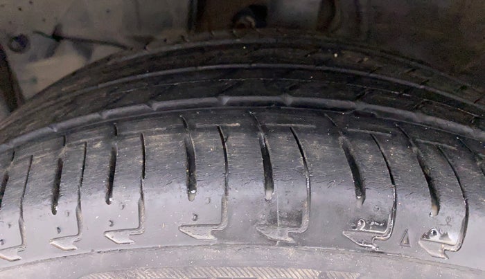 2018 Honda City ZX CVT ANNIVERSARY EDITION, Petrol, Automatic, 15,569 km, Left Front Tyre Tread