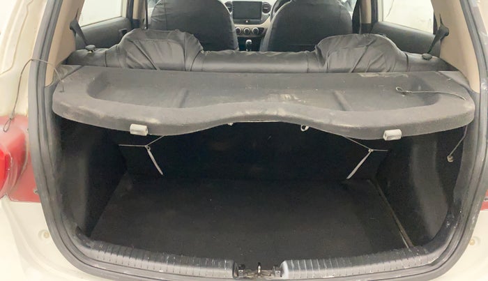 2014 Hyundai Grand i10 MAGNA 1.2 KAPPA VTVT, Petrol, Manual, 48,144 km, Boot Inside