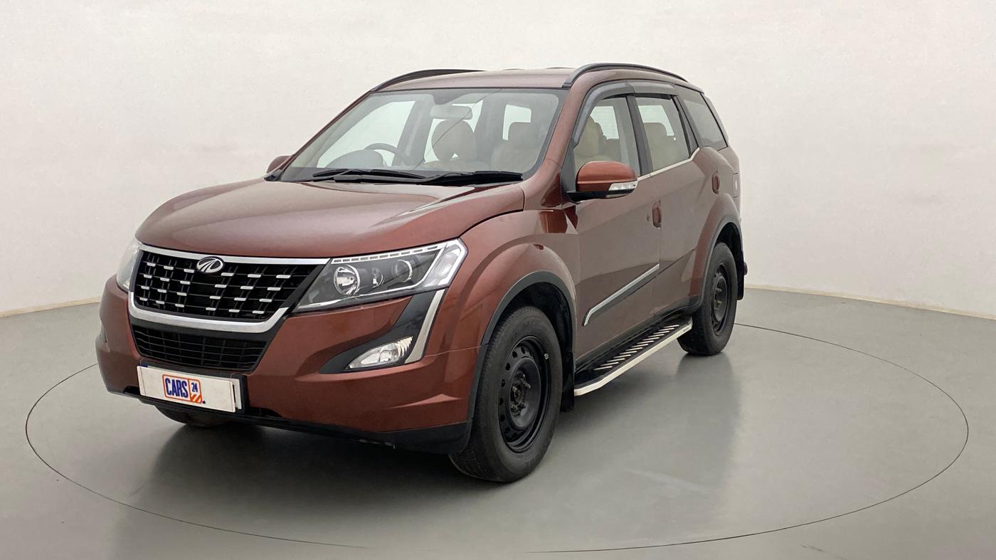 2018 Mahindra XUV500 W7 FWD, Diesel, Manual, 29,409 km, Left Front Diagonal