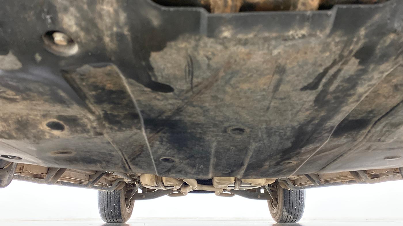 2018 Mahindra XUV500 W7 FWD, Diesel, Manual, 29,409 km, Front Underbody