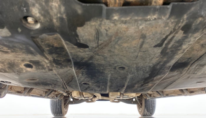 2018 Mahindra XUV500 W7 FWD, Diesel, Manual, 29,409 km, Front Underbody
