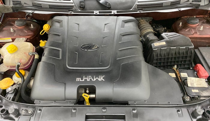 2018 Mahindra XUV500 W7 FWD, Diesel, Manual, 29,409 km, Open Bonet
