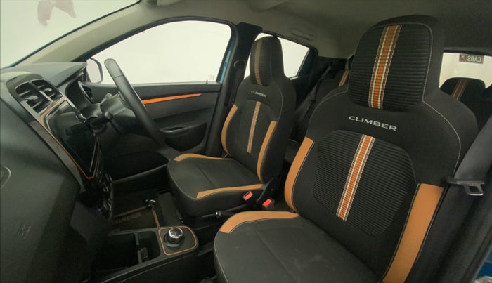 2019 Renault Kwid CLIMBER 1.0 AMT (O), Petrol, Automatic, 37,940 km, Right Side Front Door Cabin