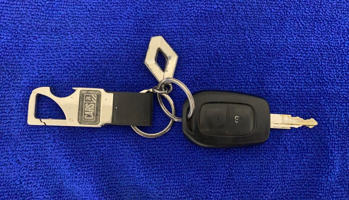 2019 Renault Kwid CLIMBER 1.0 AMT (O), Petrol, Automatic, 37,940 km, Key Close Up