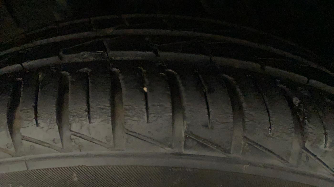 2019 Renault Kwid CLIMBER 1.0 AMT (O), Petrol, Automatic, 37,940 km, Right Front Tyre Tread