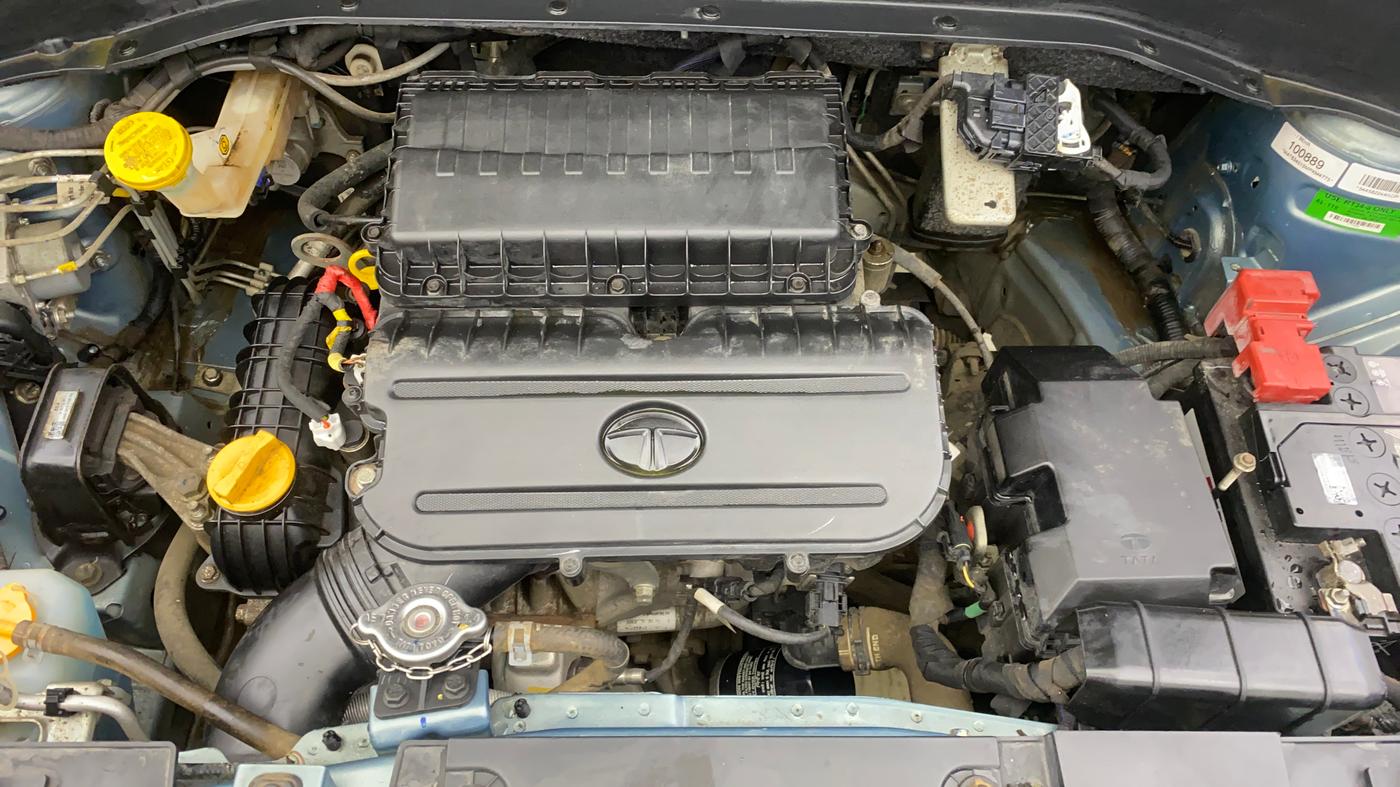2021 Tata PUNCH CREATIVE  MT, Petrol, Manual, 4,054 km, Engine View